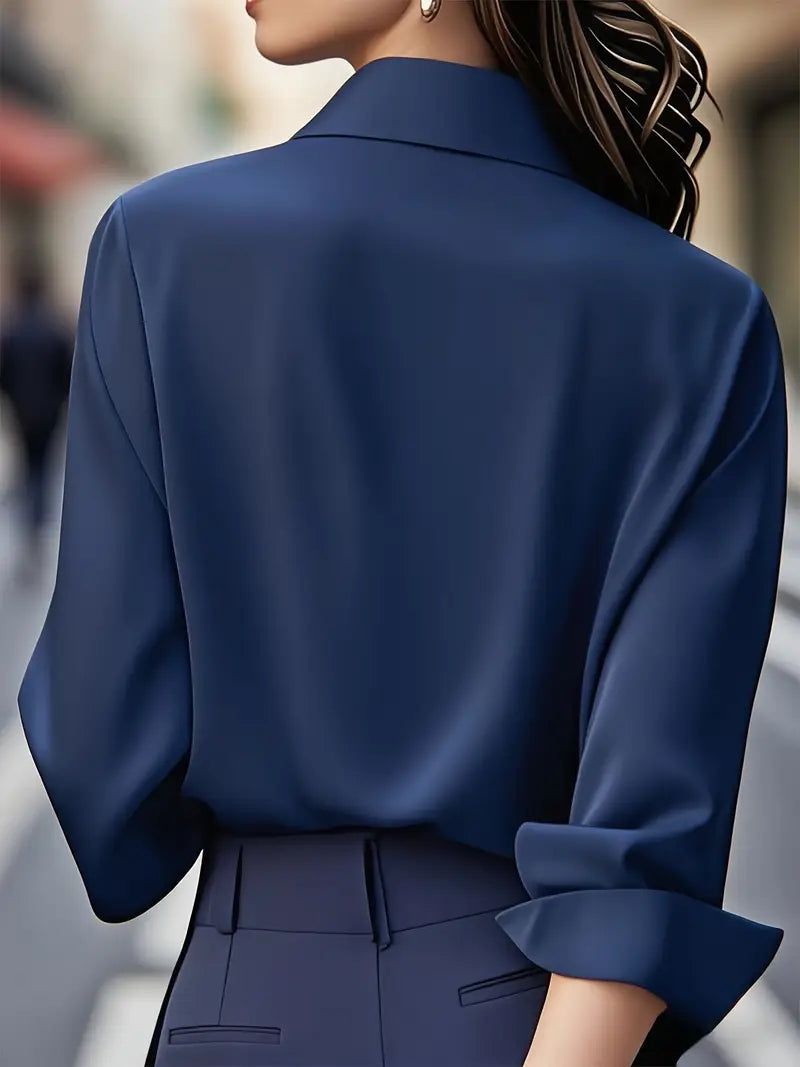 Celina | Satijnen Blouse met Knopen