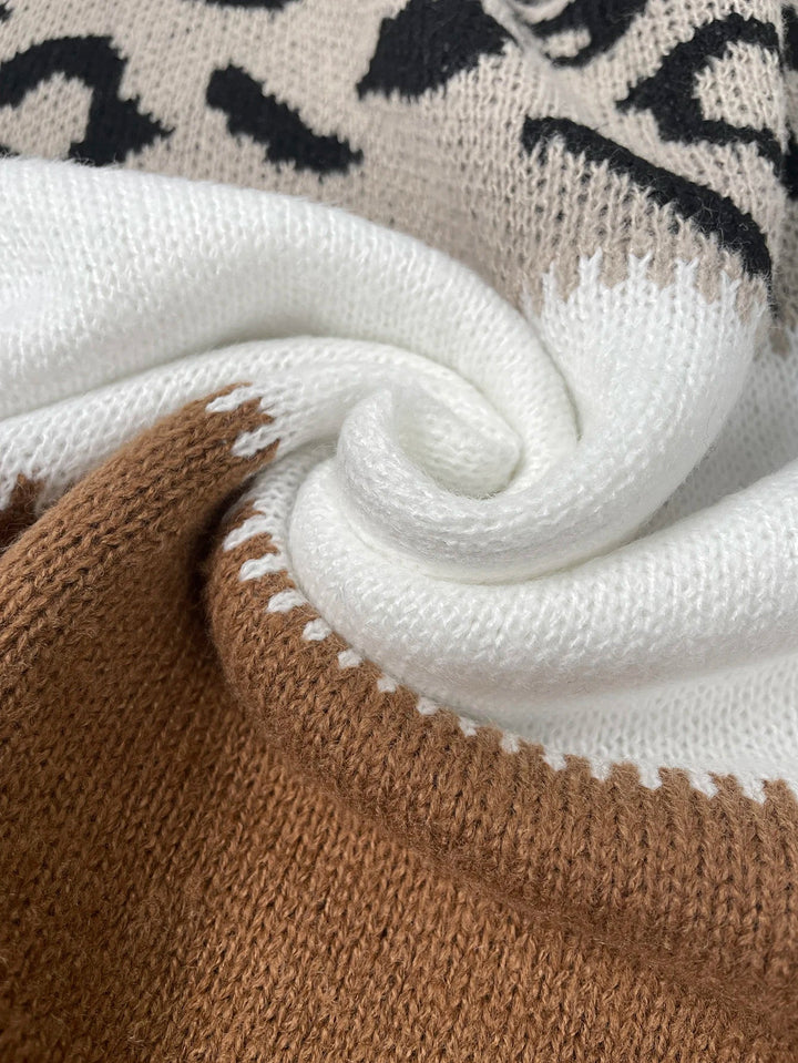 Celina | Comfortabele Panterprint Trui